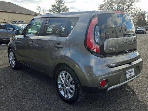 2019 Kia Soul +