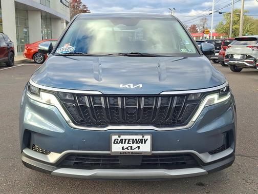 2023 Kia Carnival EX