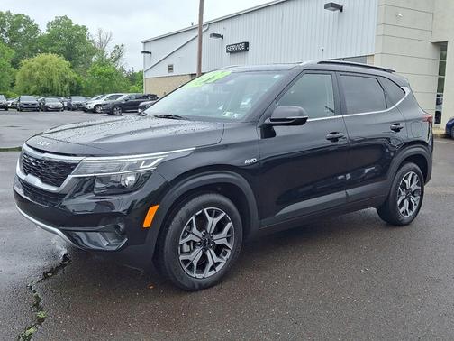 2023 Kia Seltos EX
