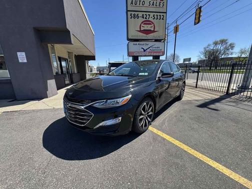 Mosaic Black Metallic 2020 Chevrolet Malibu FWD RS