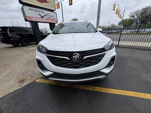 Summit White 2023 Buick Encore GX Select