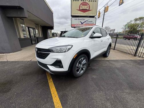 Summit White 2023 Buick Encore GX Select