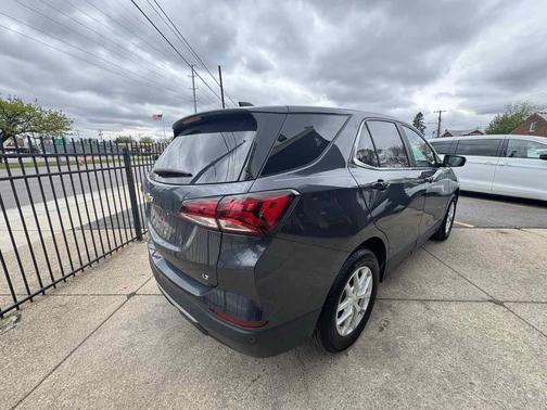 Iron Gray Metallic 2023 Chevrolet Equinox 1LT