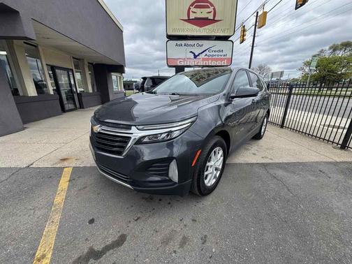 Iron Gray Metallic 2023 Chevrolet Equinox 1LT