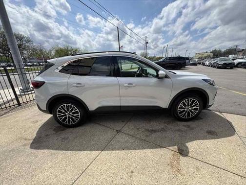 2025 Ford Escape Base