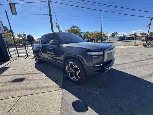 2022 Rivian R1T Launch Edition