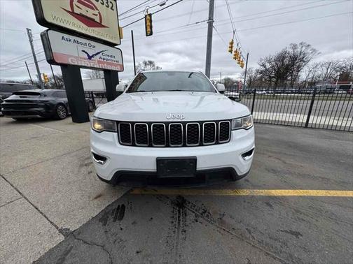 2018 Jeep Grand Cherokee Laredo E