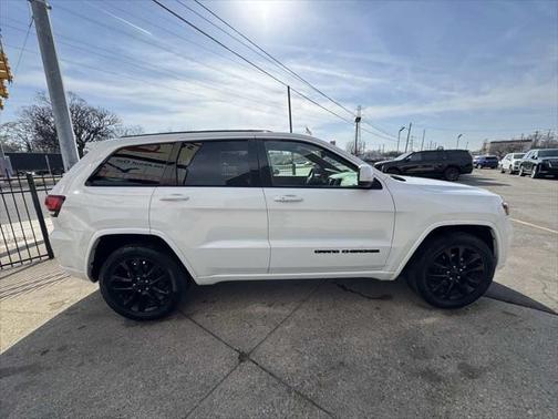2018 Jeep Grand Cherokee Altitude