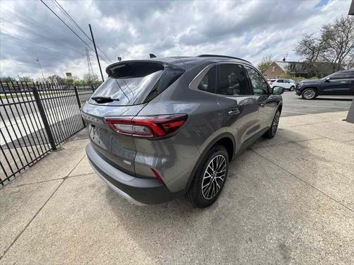 2025 Ford Escape Base