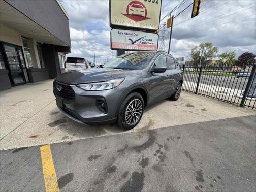 2025 Ford Escape Base