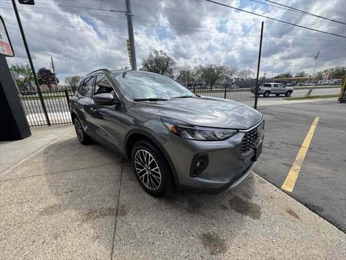 2025 Ford Escape Base