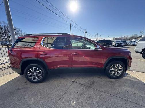 2022 GMC Acadia AWD SLE