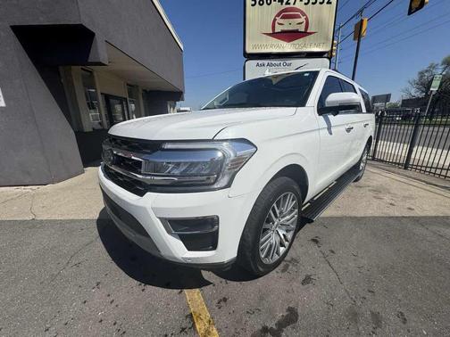 Star White Metallic Tri-Coat 2023 Ford Expedition Max Limited