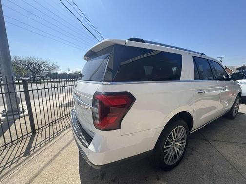 Star White Metallic Tri-Coat 2023 Ford Expedition Max Limited