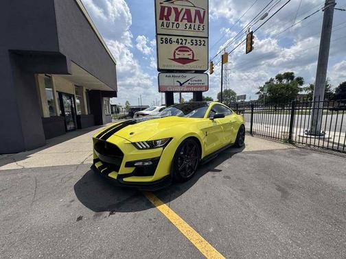 2021 Ford Shelby GT500 Base