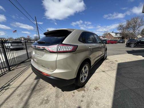 2017 Ford Edge SE