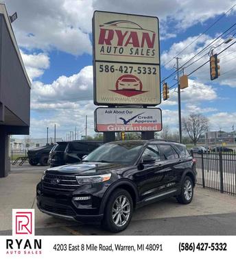 Agate Black Metallic 2024 Ford Explorer XLT