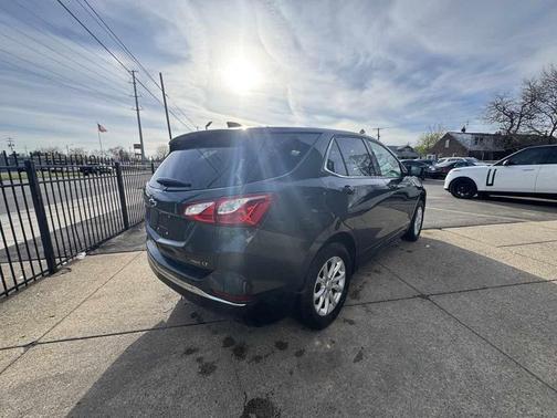 Nightfall Gray Metallic 2018 Chevrolet Equinox LT