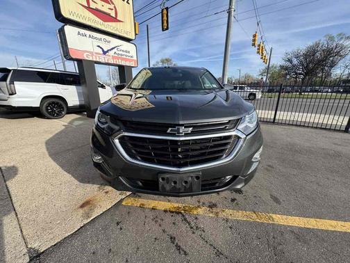 Nightfall Gray Metallic 2018 Chevrolet Equinox LT