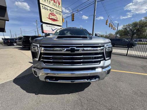 Sterling Gray Metallic 2024 Chevrolet Silverado 2500 LTZ