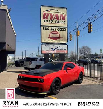Go Mango 2023 Dodge Challenger R/T Scat Pack Widebody