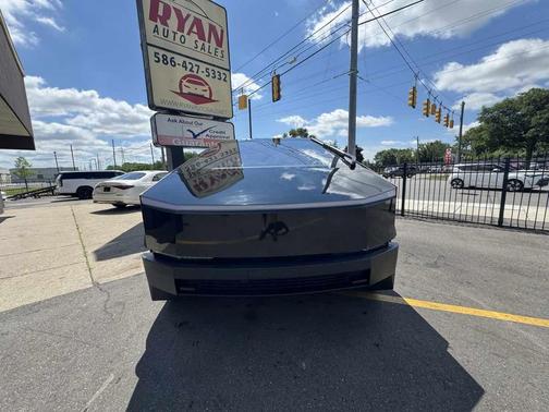 2024 Tesla Cybertruck All-Wheel Drive