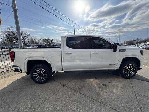 2022 GMC Sierra 1500 AT4