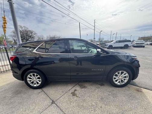 Mosaic Black Metallic 2019 Chevrolet Equinox 1LT