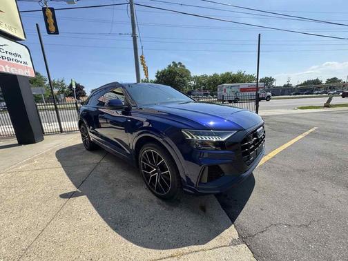 2021 Audi Q8 55 Premium Plus