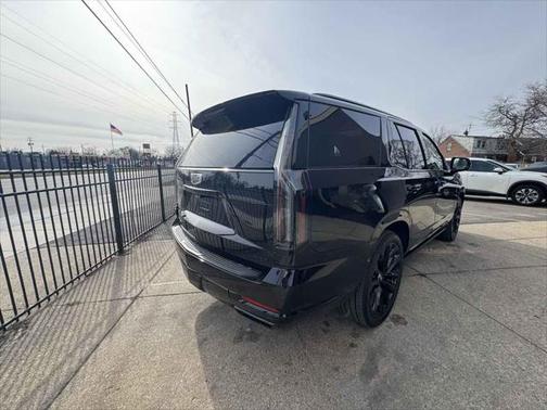 2025 Cadillac Escalade Sport Platinum