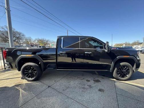 2022 GMC Sierra 2500 Denali