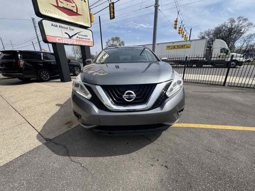 Gun Metallic 2017 Nissan Murano SV
