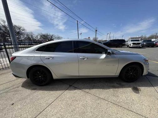 2020 Chevrolet Malibu FWD LT