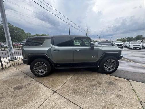 2024 GMC HUMMER EV SUV 3X
