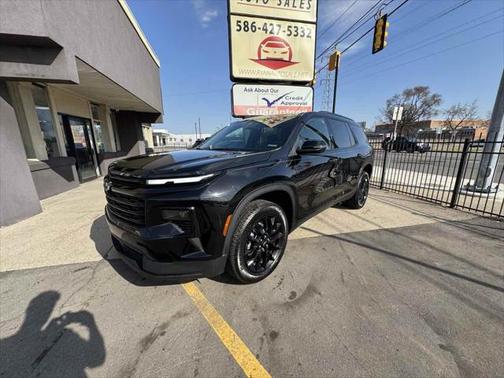 2024 Chevrolet Traverse LT