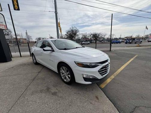 2022 Chevrolet Malibu FWD LT