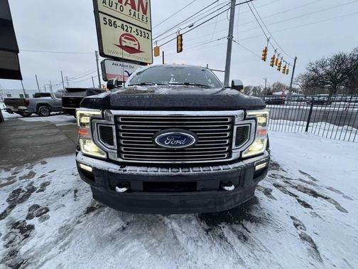2022 Ford F-450 Platinum