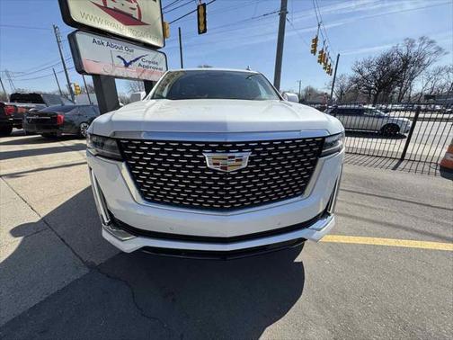 2023 Cadillac Escalade ESV Premium Luxury