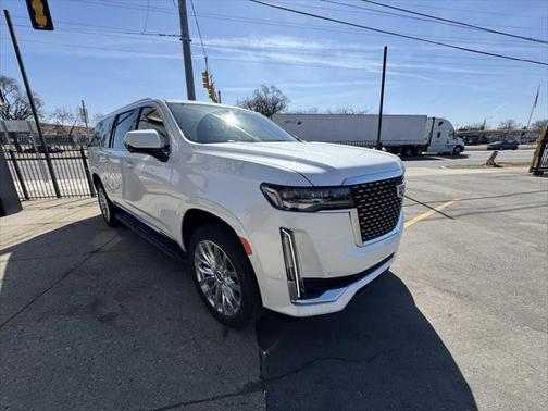 2023 Cadillac Escalade ESV Premium Luxury