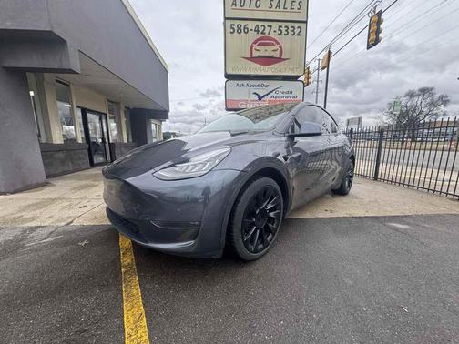 2021 Tesla Model Y Long Range Dual Motor All-Wheel Drive