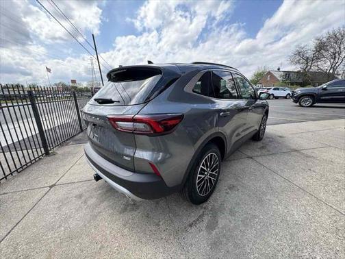 2025 Ford Escape Base
