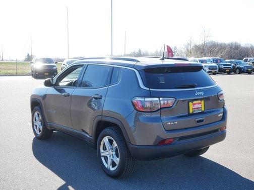 Gray 2023 Jeep Compass Latitude