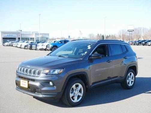 Gray 2023 Jeep Compass Latitude