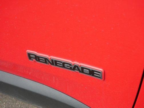 2016 Jeep Renegade Trailhawk