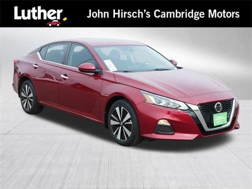 2022 Nissan Altima 2.5 SV