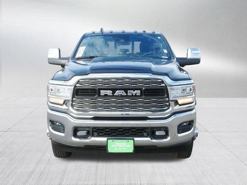 Diamond Black 2024 RAM 3500 Limited