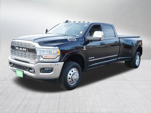 Diamond Black 2024 RAM 3500 Limited
