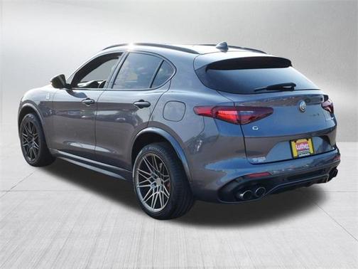 2019 Alfa Romeo Stelvio Quadrifoglio