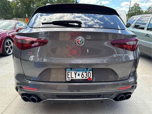 2019 Alfa Romeo Stelvio Quadrifoglio