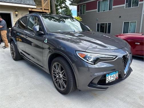 2019 Alfa Romeo Stelvio Quadrifoglio